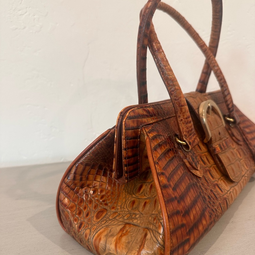 Brahmin Brown Croc-Embossed Leather Shoulder Bag with Gold Hardware - Picture 6 of 7